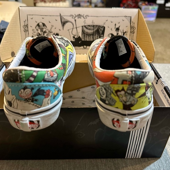 Vans Nightmare Before Christmas Sneakers -Retired and Limited Edition - Picture 3 of 7